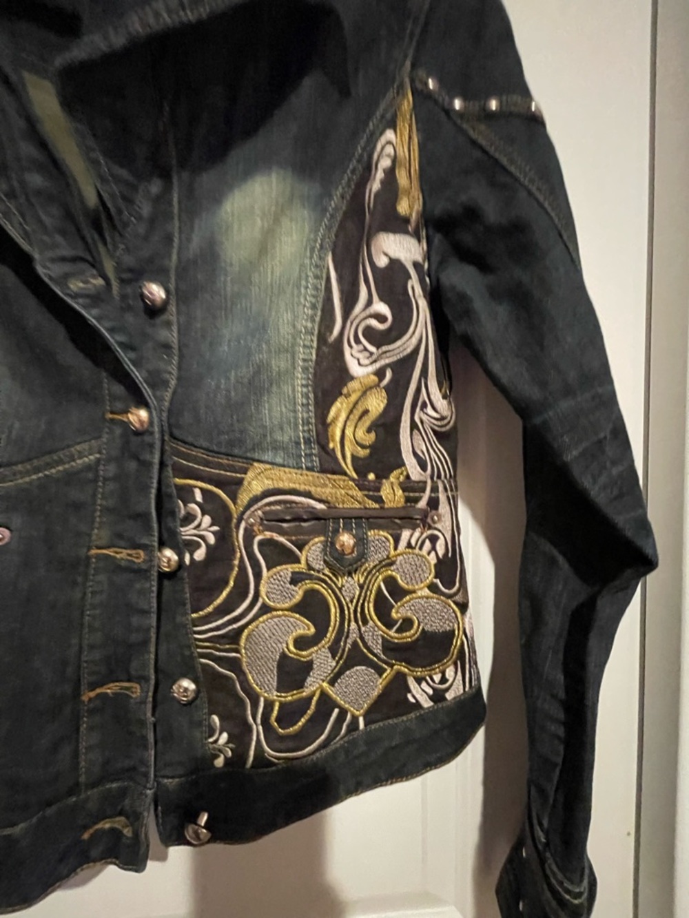 Dereon Black Denim Jacket with Gold Embroidery - Picture 3 of 7